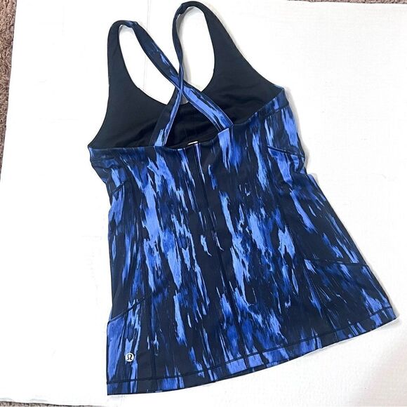 lululemon Cool Rackerback Blue Tank Top - Picture 2 of 9